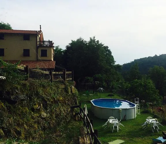 La Taverna Del Nonno Lantgård Borzonasca