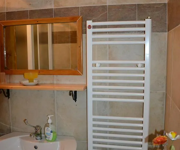 Alloggio per agriturismo La Taverna Del Nonno Borzonasca